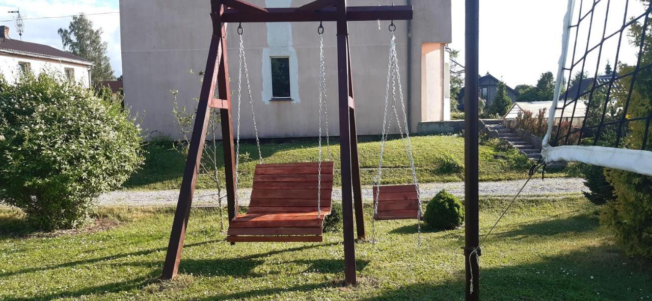 Hotel Viesu Nams "Laimes Pakavs" Straupe Zewnętrze zdjęcie
